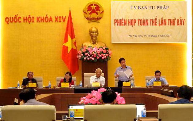 Phiên họp toàn thể Ủy ban Tư pháp của QH chiều nay, nghe Báo cáo về công tác phòng chống tham nhũng.