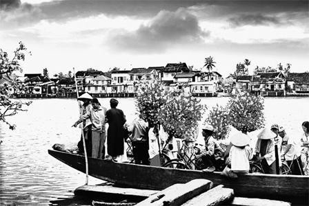 Đò xuân - Đào Hoa Nữ.