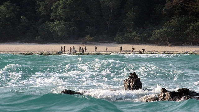 Chính phủ Ấn Độ cấm bất kỳ sự tiếp xúc nào với người dân bộ lạc Sentinel. Ảnh: ORANGESMILE