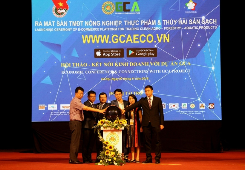 Ra mắt sàn thương mại điện tử nông sản sạch 