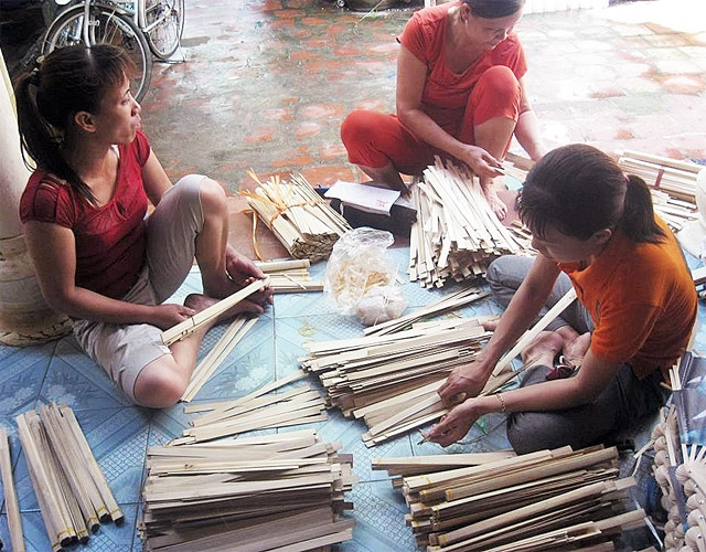 Làng nghề Chàng Sơn, Thạch Thất.