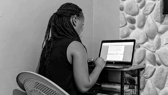 Mary Mbugua sử dụng việc viết thuê luận văn để kiếm sống. Ảnh: FORBES