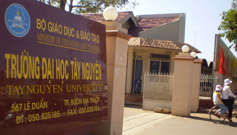 Bệnh viện đại học Tây Nguyên đặt tại khuôn viên Trường Đại học Tây Nguyên, TP Buôn Ma Thuột, tỉnh Đác Lắc.