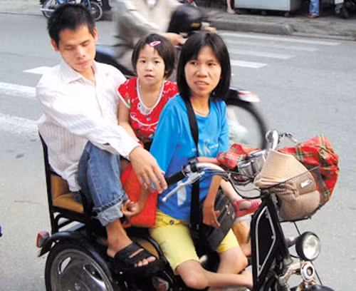 Dẫu cuộc sống khó khăn, Hùng - Vân vẫn chọn cách tự lập. (ảnh nhân vật cung cấp)