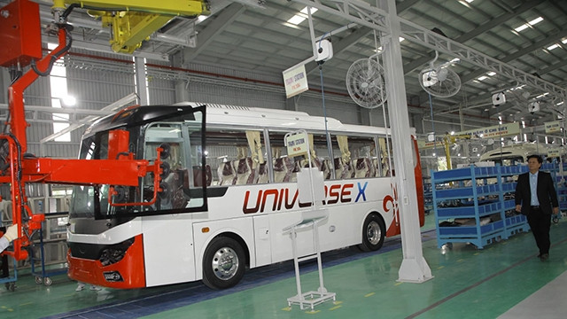 Dây chuyền sản xuất xe Bus Thaco. Nguồn: ENTERNEWS.VN