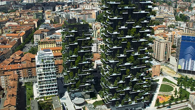 Tòa tháp xanh Bosco Verticale. Ảnh: PINING