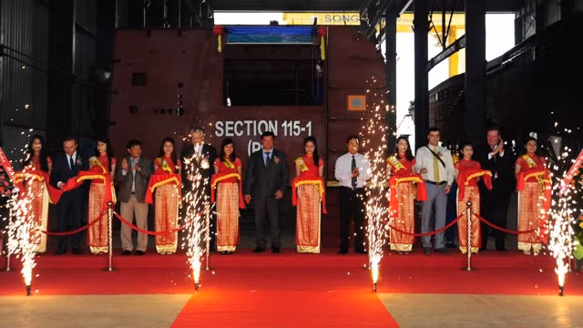 Lễ đặt ky tàu công trình TSHD 2000, chiều 21-11.