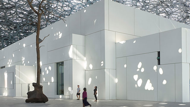 Thăm Louvre Abu Dhabi