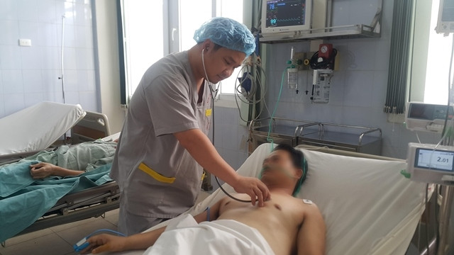 Cứu bệnh nhân hẹp 99% động mạch vành