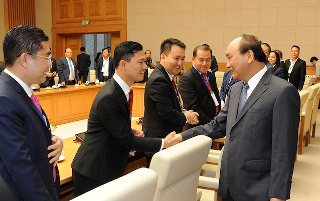 Thủ tướng Chính phủ gặp mặt các doanh nhân trẻ đạt Giải thưởng Sao Đỏ