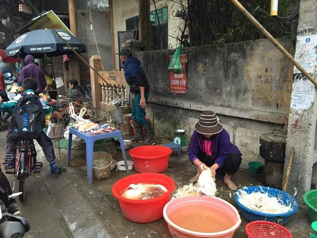Thực phẩm đang trở thành nỗi lo của toàn xã hội. (Ảnh: T.TRÀ)