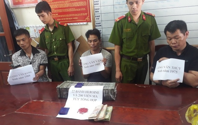 Ba đối tượng tại Cơ quan điều tra. 