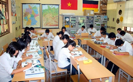 Giờ học tiếng Đức tại Trường THPT chuyên ngoại ngữ Hà Nội. 