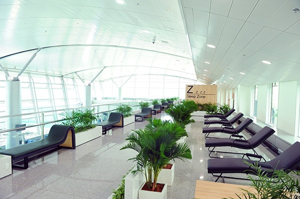 Khu ghế ngủ tại nhà ga quốc tế.