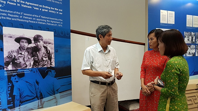 Ông Chu Chí Thành chia sẻ về bức ảnh lịch sử.