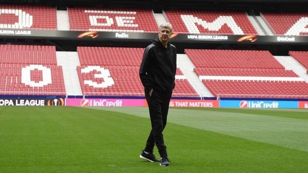 Đây sẽ là cơ hội cuối cùng để HLV Wenger có thể lần đầu tiên bước lên bục vinh quang ở đấu trường châu lục cùng Arsenal.