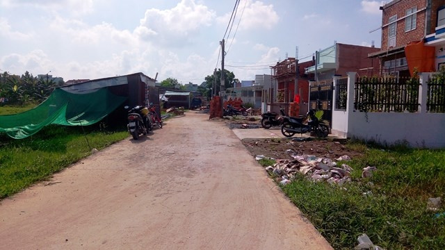 Một góc khu dân cư tự phát ở quận Bình Thủy.