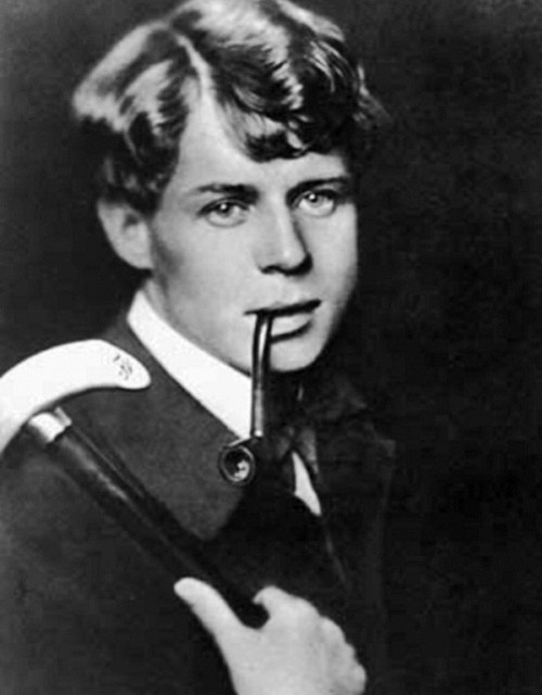 Xéc-gây Ê-xê-nhin, nhà thơ của thiên nhiên và tình yêu