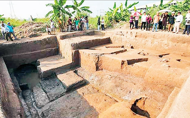 Một điểm thăm dò, khai quật tại Cụm di chỉ Vườn Chuối. Ảnh: MẠNH THẮNG