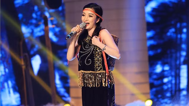 Hát nhạc cách mạng là kết nối đặc biệt