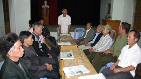 Một buổi sinh hoạt chi bộ tại thôn Lộc Xá 1, xã Đoàn Xá, huyện Kiến Thụy (Hải Phòng).