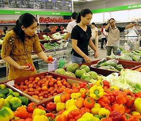 Cần có nguồn tiêu thụ ổn định
sản phẩm hàng hóa của bà con.