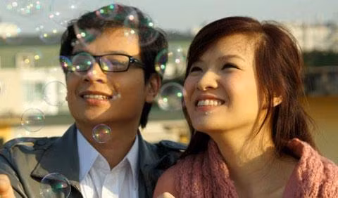 Đan Lê và Danh Tùng trong phim.