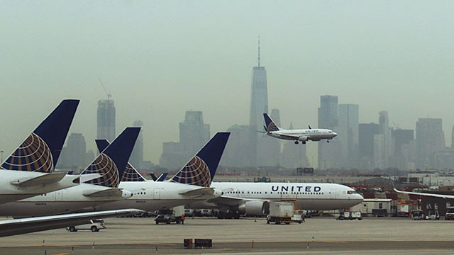 Mỹ cấm các hãng hàng không nước này thực hiện các chuyến bay qua không phận do Tehran kiểm soát. Ảnh: TIME MAGAZINE