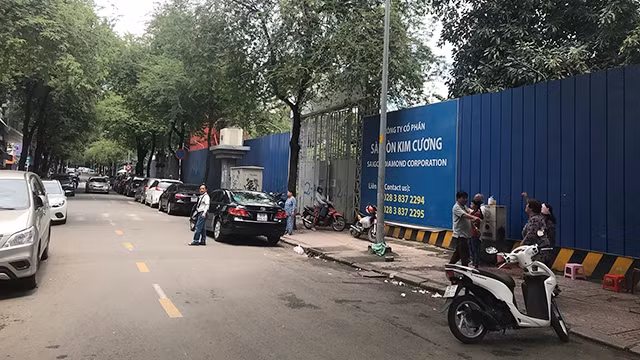 Ba cổ đông sáng lập đã ôm trọn 669 tỷ đồng tiền lãi cao chạy xa bay và để lại rất nhiều rắc rối cho Dự án Tháp SJC.