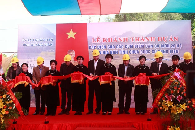 100% các hộ dân vùng sâu, vùng xa Quảng Ninh có điện