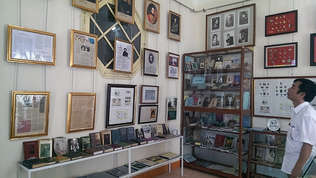 Một góc lưu niệm "Văn học Nga ở Việt Nam" của dịch giả Thúy Toàn.