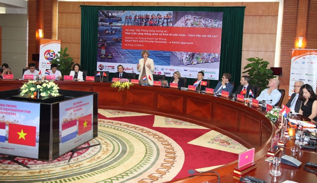 Phát triển cảng thông minh và nền kinh tế tuần hoàn