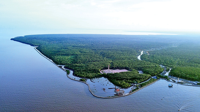 Một góc công viên văn hóa Mũi Cà Mau.