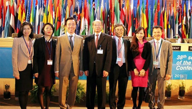 Đoàn Việt Nam dự phiên họp toàn thể của Hội đồng chấp hành UNESCO.