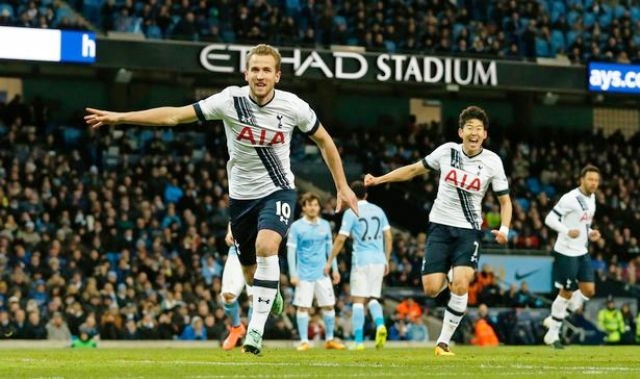 Tottenham (áo trắng) là một trong những đội bóng đáng xem nhất mùa này.