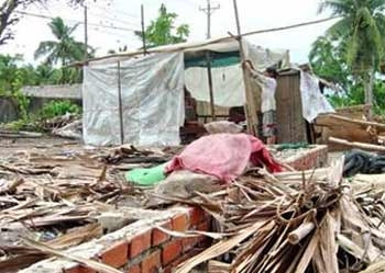 Bão số 9 gây thiệt hại ở Bến Tre.