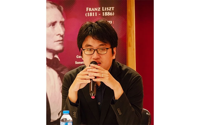 Nghệ sĩ Lưu Đức Anh.