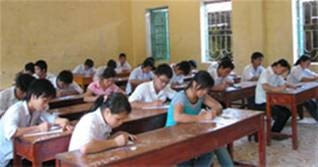 Các thí sinh trong kỳ thi tốt nghiệp năm 2009.