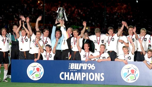 Đội tuyển Đức đoạt chức vô địch Euro 1996.