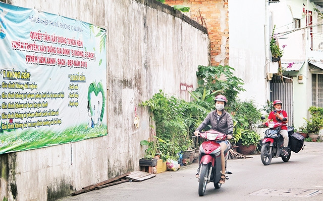 Hẻm 840 đường An Dương Vương (phường 13) đã sạch đẹp, thông thoáng hơn trước đây.