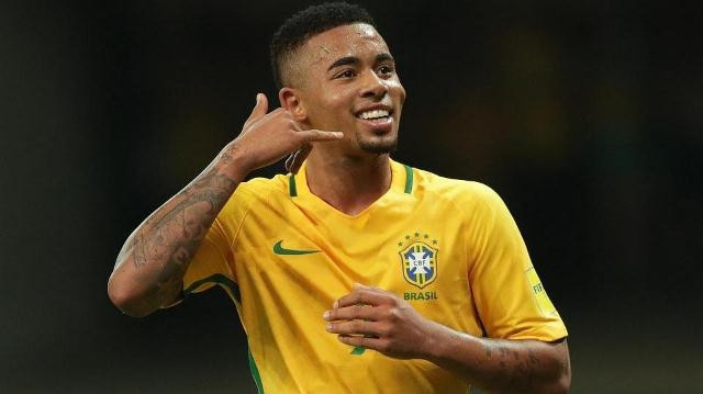 “Ronaldo mới của Brazil” Gabriel Jesus đang nhận được rất nhiều kỳ vọng bên cạnh các ngôi sao như Neymar hay Coutinho trên hàng công của đội bóng xứ Samba.