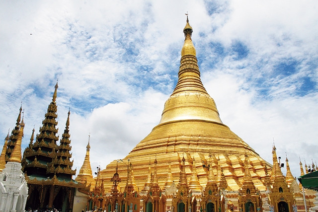 Chùa vàng Shuedagon ở Yangon.