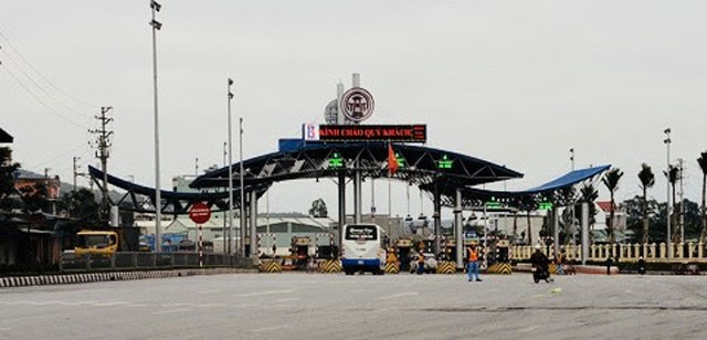 Trạm thu giá BOT Biên Cương trên Quốc lộ 18.