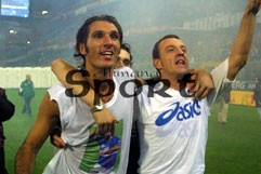 Fabio Bazzani và Francesco Flachi,
hai cầu thủ Sampdoria có liên quan
đến dàn xếp tỷ số.