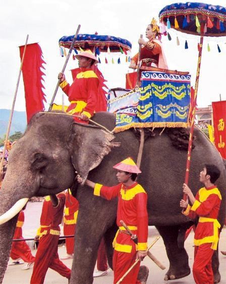 Hình tượng Bùi Thị Xuân tại Festival.
