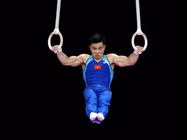 Các VĐV TDDC nam Việt Nam thi đấu không thành công trong chiều tối nay.