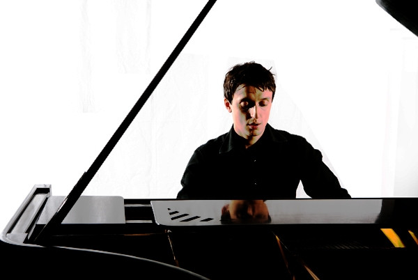 Nghệ sĩ Alessandro Marino.