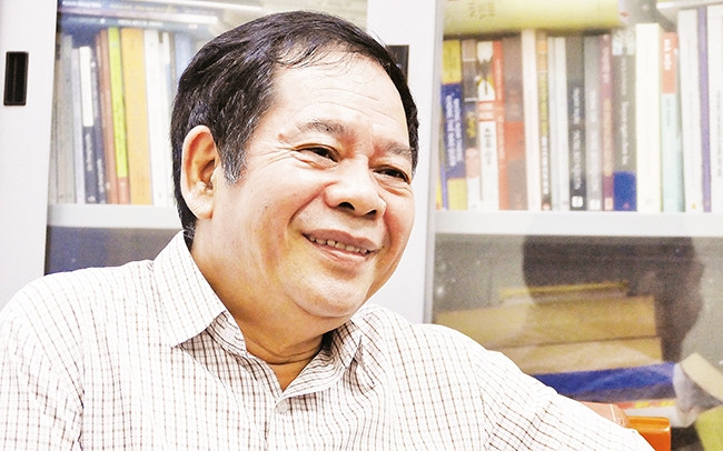 Nhà văn Cao Duy Sơn.Ảnh: NGUYỄN ĐÌNH TOÁN