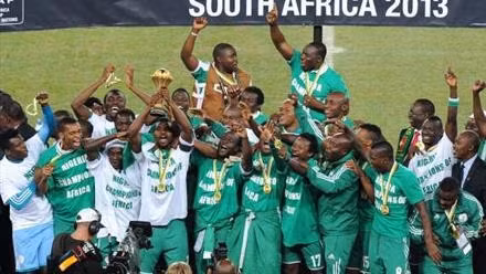 Ðội tuyển Ni-giê-ri-a vô địch Giải CAN 2013