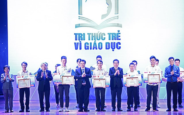 Năm sáng kiến "Tri thức trẻ vì giáo dục" giành giải thưởng 100 triệu đồng
